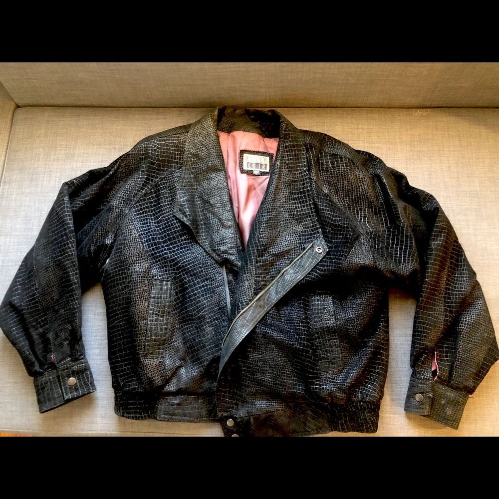 Vintage Pelle Cuir XL snake skin pattern!